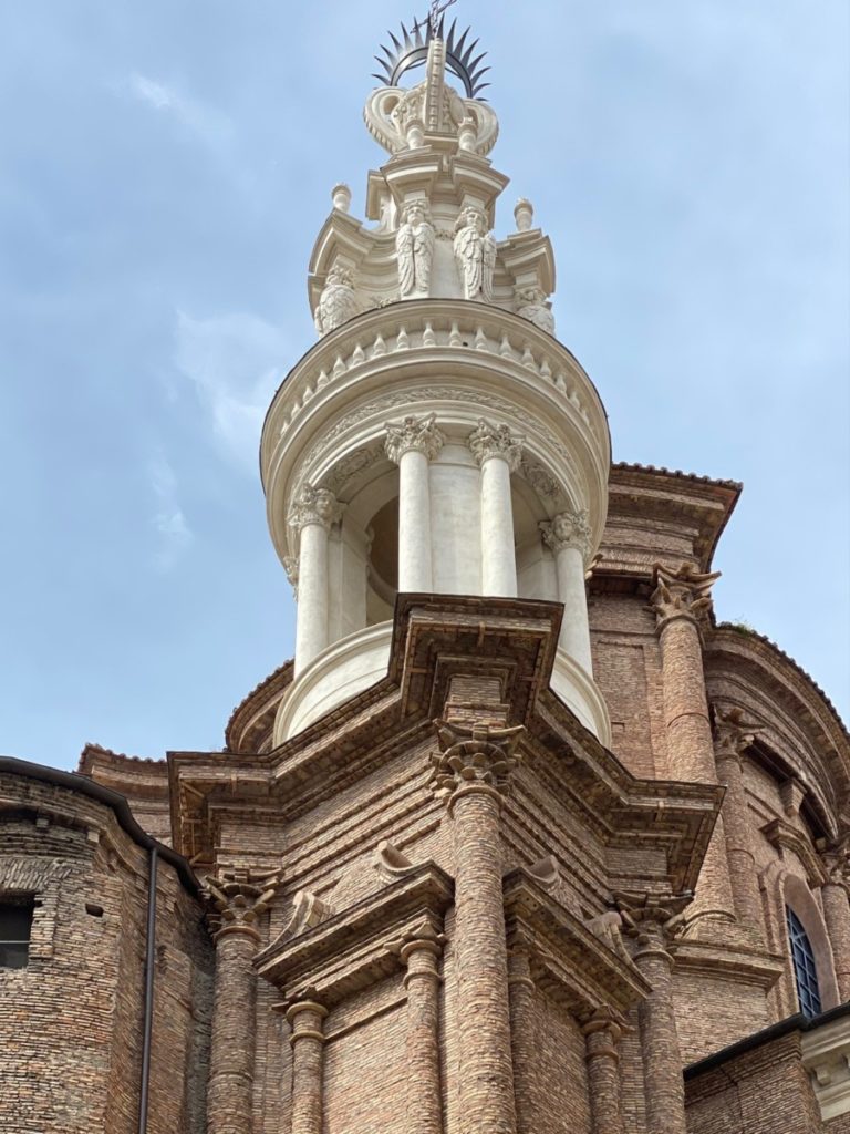 Церковь Сант’Андреа делле Фратте. Архитектурный стиль Борромини в Риме - КОЛОКОЛЬНЯ