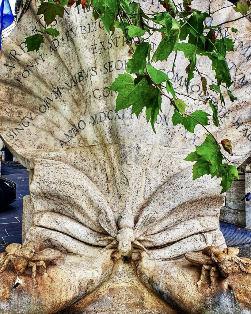 Бернини в Риме - фонтан пчел. Пьяцца Барберини
