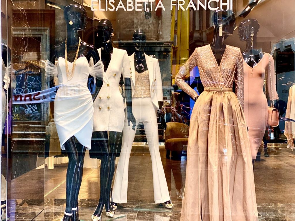 Магазины одежды в Риме