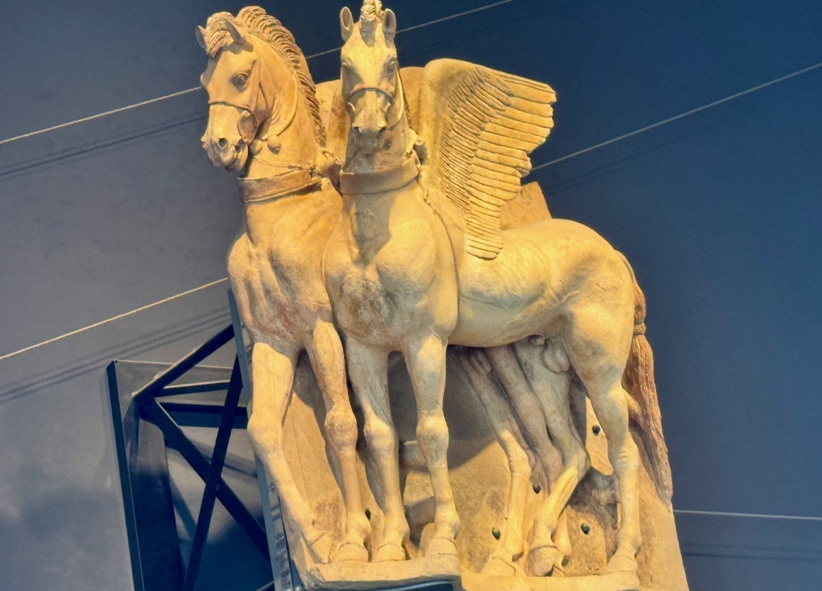 МУЗЕЙ ТАРКВИНИЯ - ШЕДЕВРЫ САМАЯ ИЗВЕСТНАЯ СКУЛЬПТУРА ЭТРУССКОЙ КОРОПЛАСТИКИ