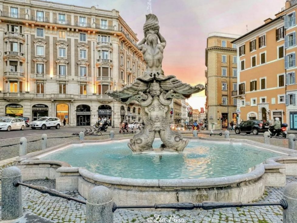 Бернини в Риме - Фонтан Тритона на площади Барберини