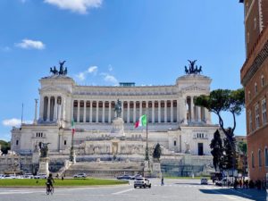 ЭКСКУРСИЯ: площади и фонтаны, храмы и церкви Рима. 